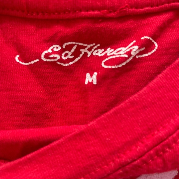 Ed Hardy Cropped Graphic Tee “Ed Hardy” Script — Size M (Y2K / Tattoo Style) - Picture 2 of 3